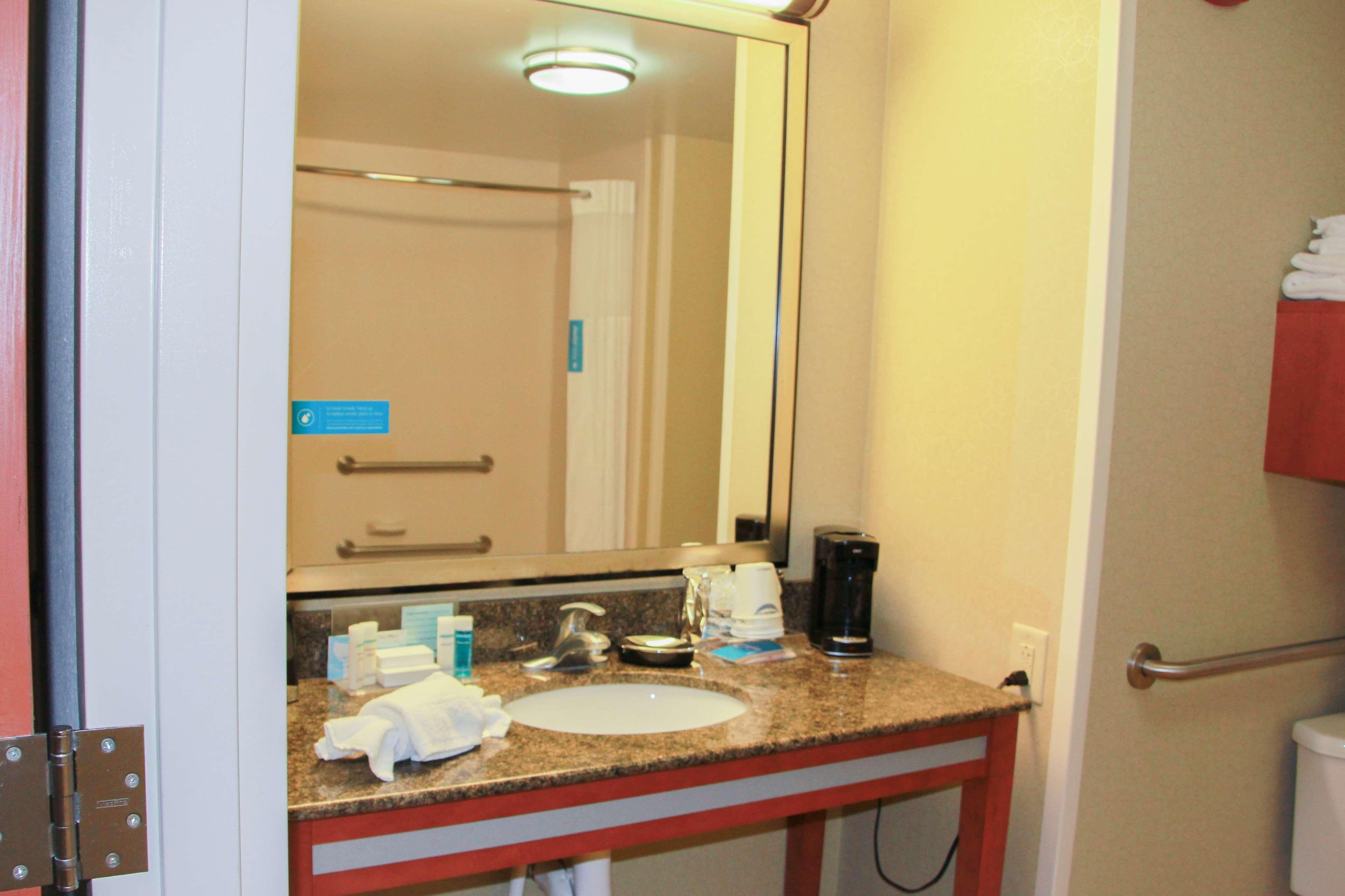 Hampton Inn & Suites Radcliff/Fort Knox Екстериор снимка