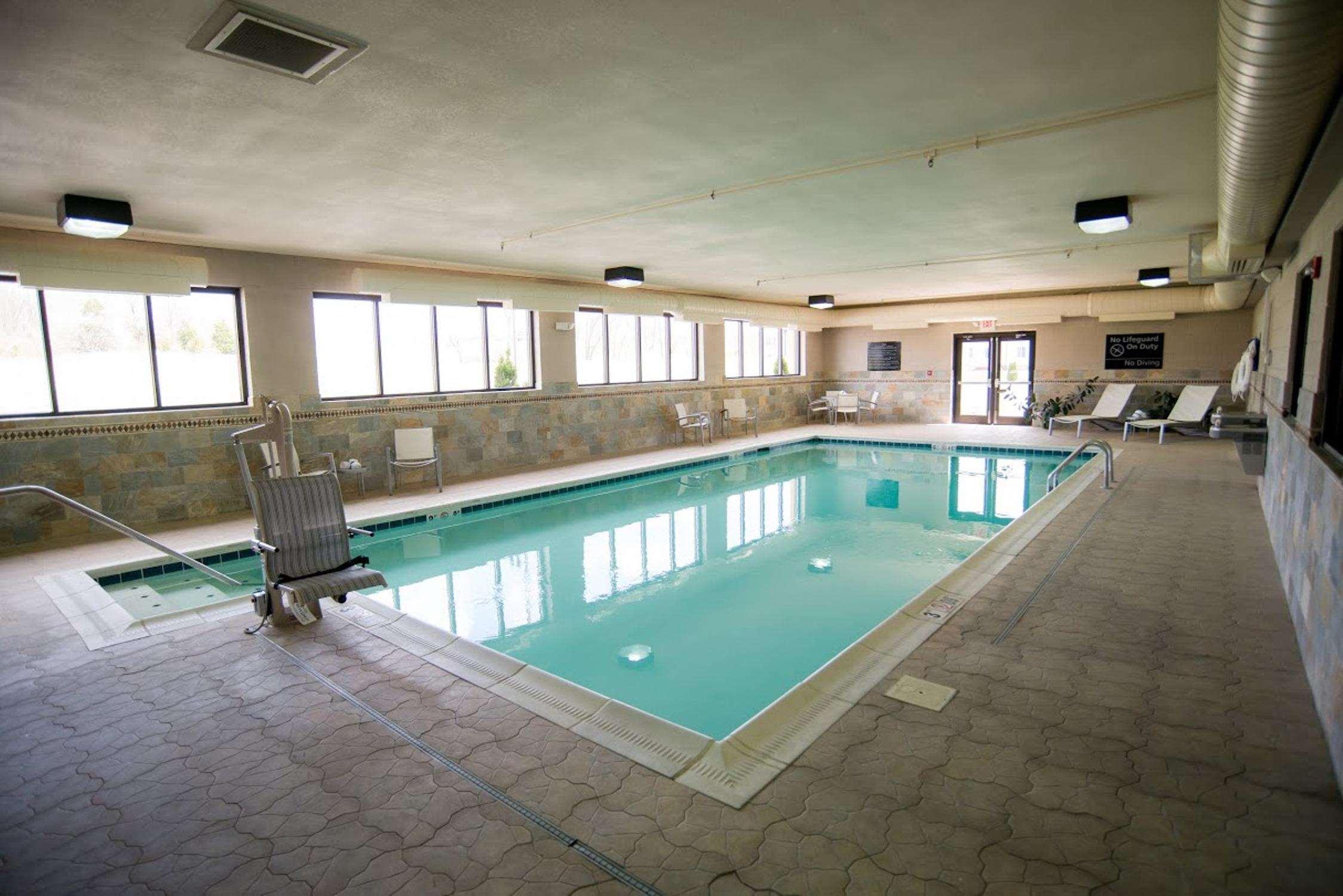 Hampton Inn & Suites Radcliff/Fort Knox Екстериор снимка