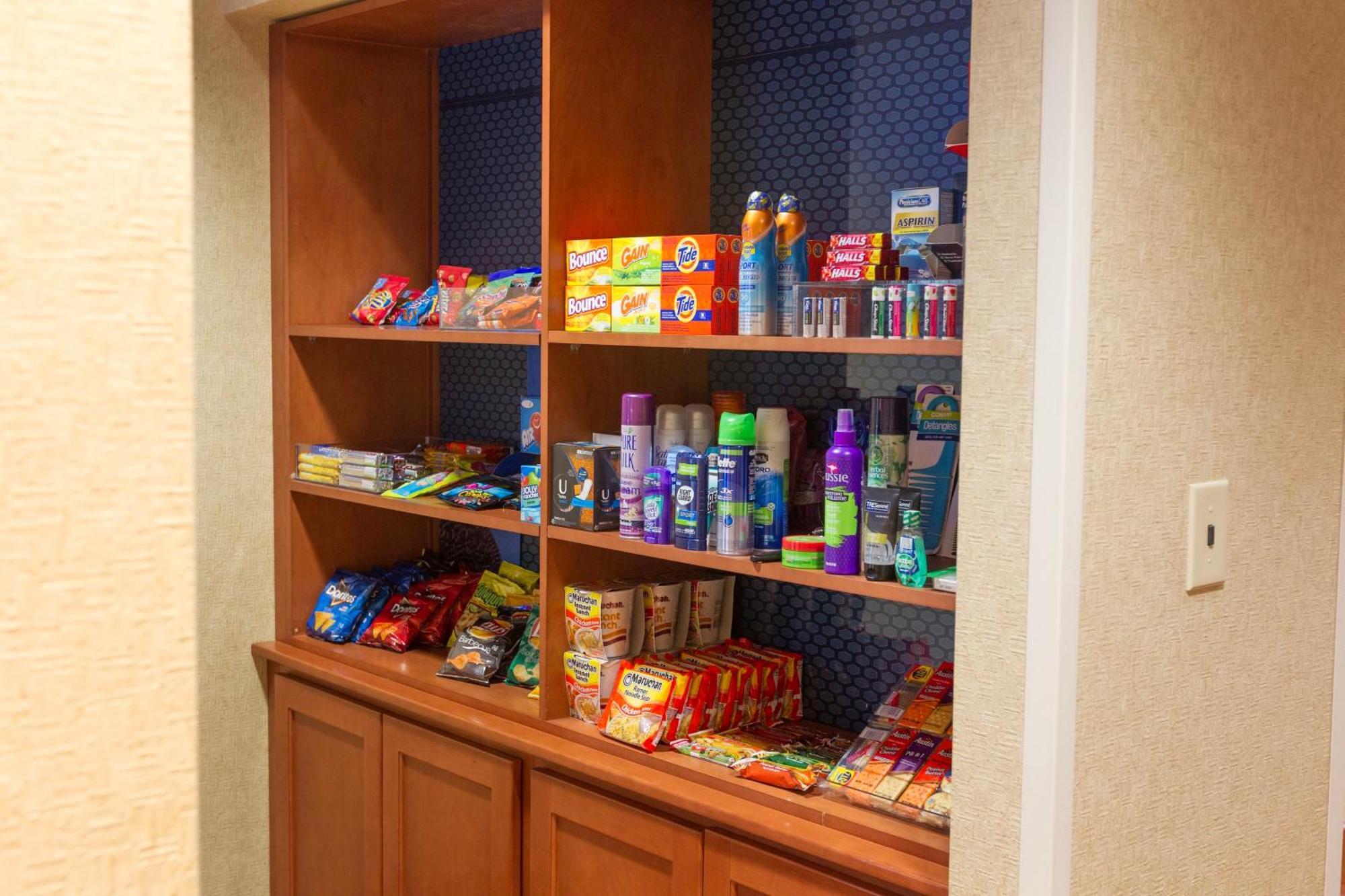 Hampton Inn & Suites Radcliff/Fort Knox Екстериор снимка